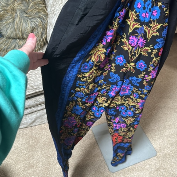 Cute jumpsuit from Anthroplogie - Picture 2 of 7